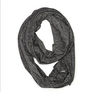 Lululemon wrap scarf with buttons